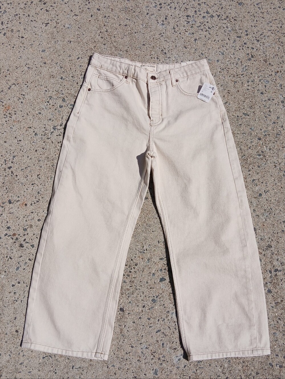 We The Free Deep Trance Boyfried Jeans in Cream Sz 27 NEW - Picture 2 of 10